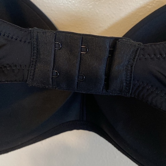 Natori  black Soft Comfort Seamless Revelation contour padded underwire Bra - Picture 8 of 12